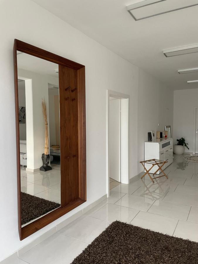 Stadtsuite Mit Sauna In Wiener Neustadt 135 M2 Exterior photo